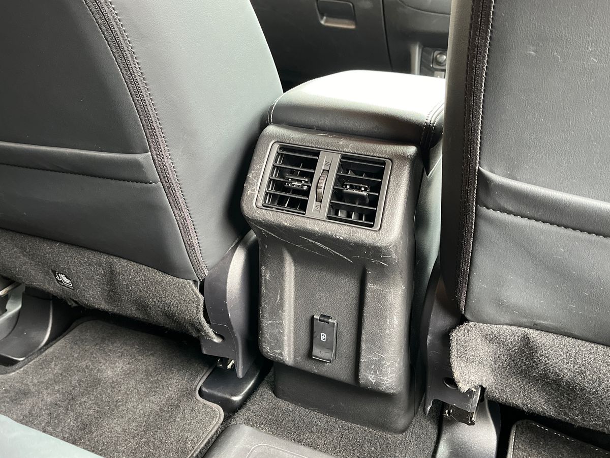 Used Mitsubishi Outlander 2020 for sale - 77884685: Photo 31