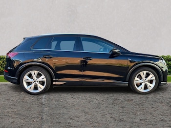 Used Audi Q4 e-tron 2022 for sale - 78117840: Photo