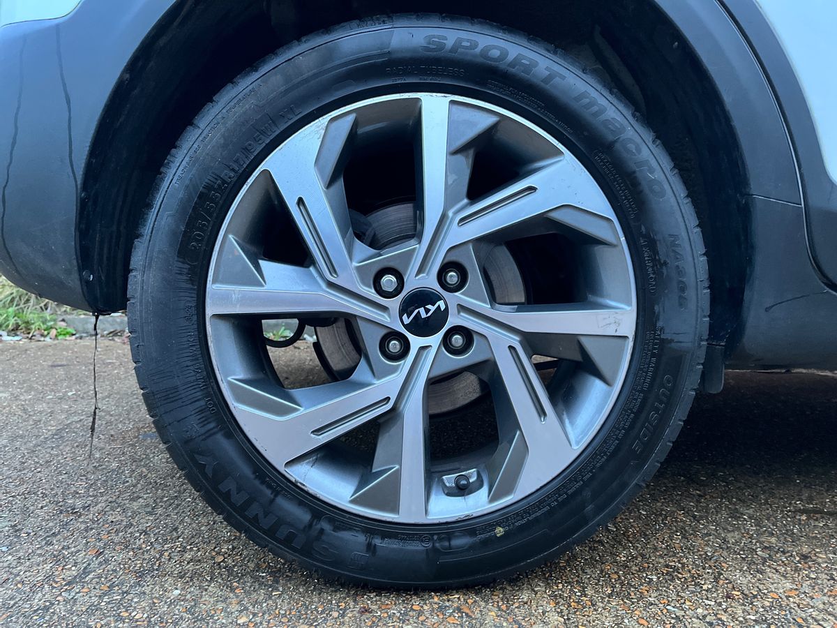 Used Kia Stonic 2024 for sale - 77884612: Photo 9