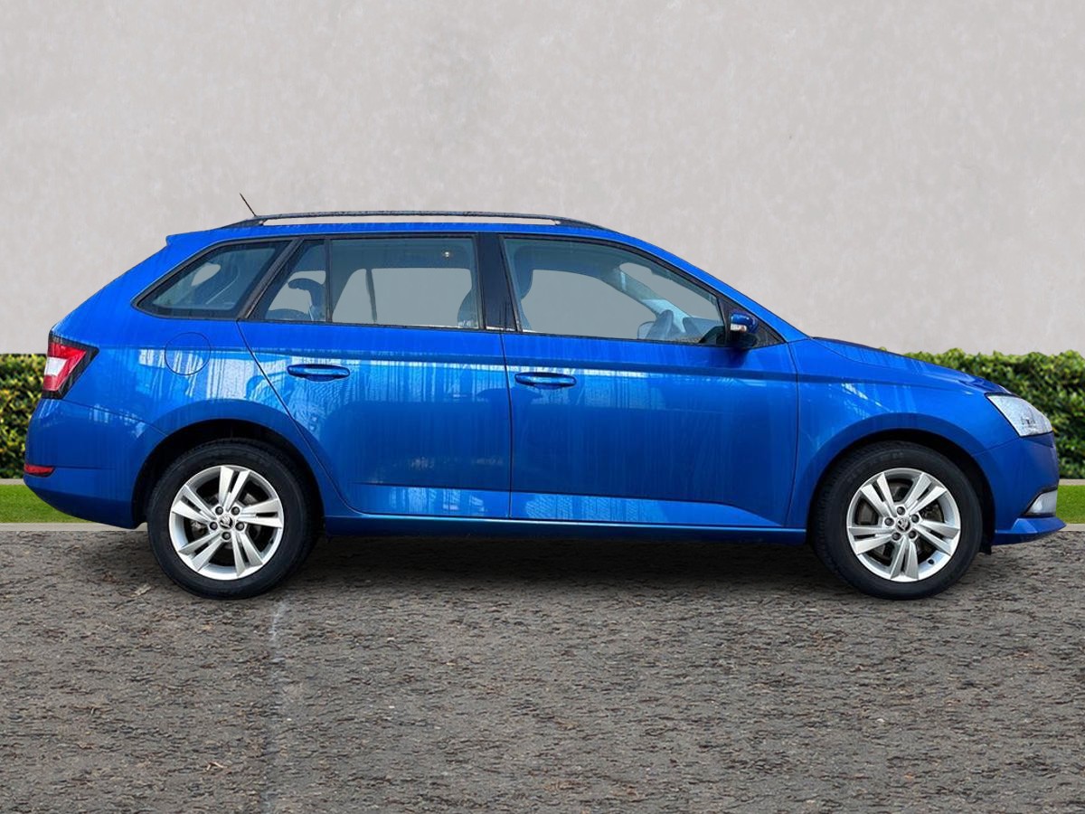 Used Skoda Fabia 2018 for sale - 77884667: Photo 2