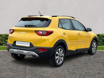 Used Kia Stonic 2022 for sale - 77975539: Photo