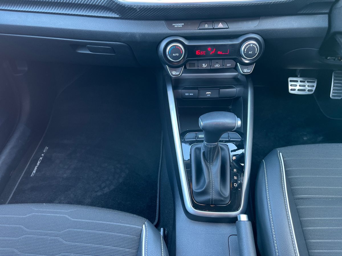 Used Kia Stonic 2023 for sale - 78158761: Photo 15