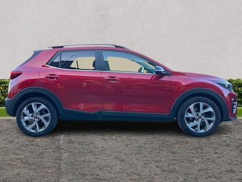 Used Kia Stonic 2023 for sale - 78158761: Photo