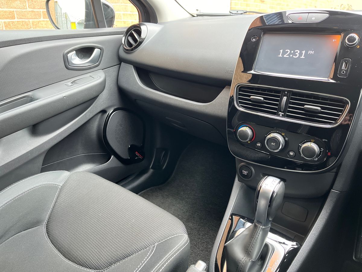 Used Renault Clio 2018 for sale - 77884672: Photo 15