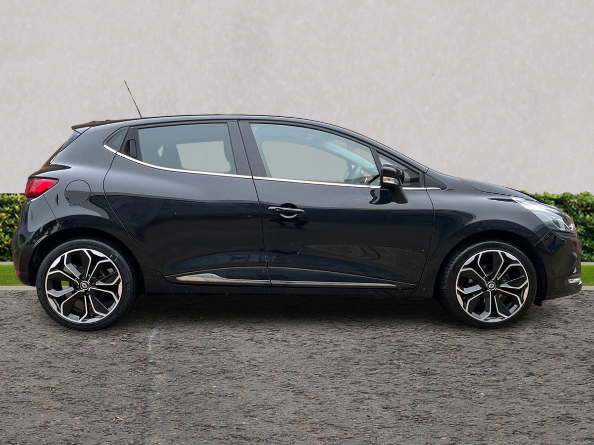 Used Renault Clio 2018 for sale - 77884672: Photo 2