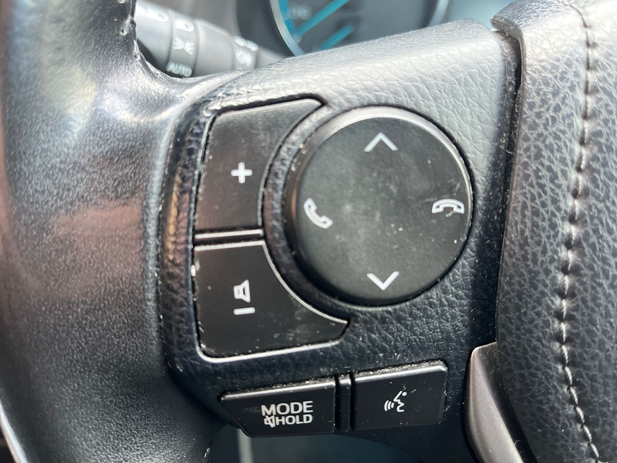 Used Toyota RAV4 2018 for sale - 77884635: Photo 24