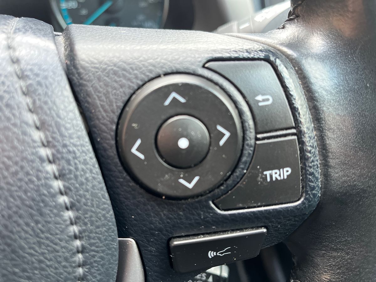 Used Toyota RAV4 2018 for sale - 77884635: Photo 25