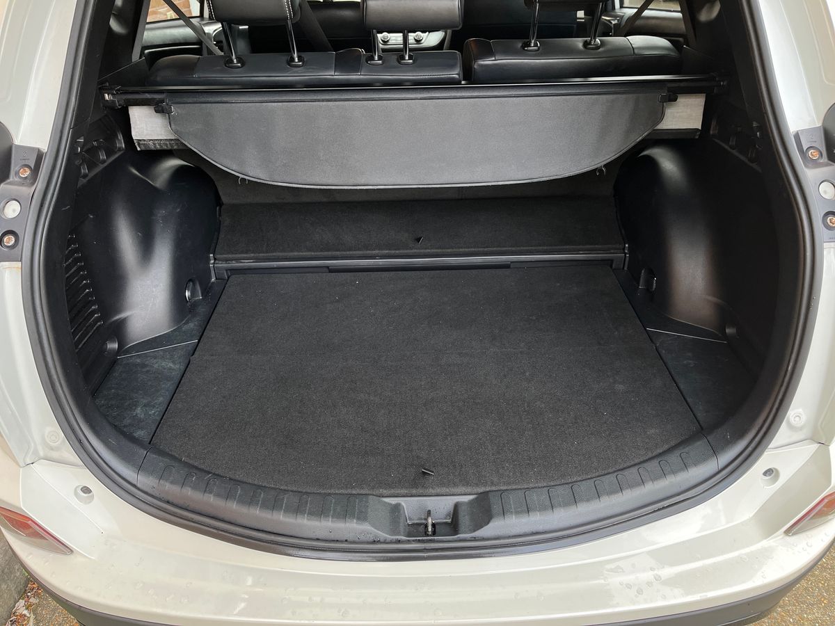 Used Toyota RAV4 2018 for sale - 77884635: Photo 27