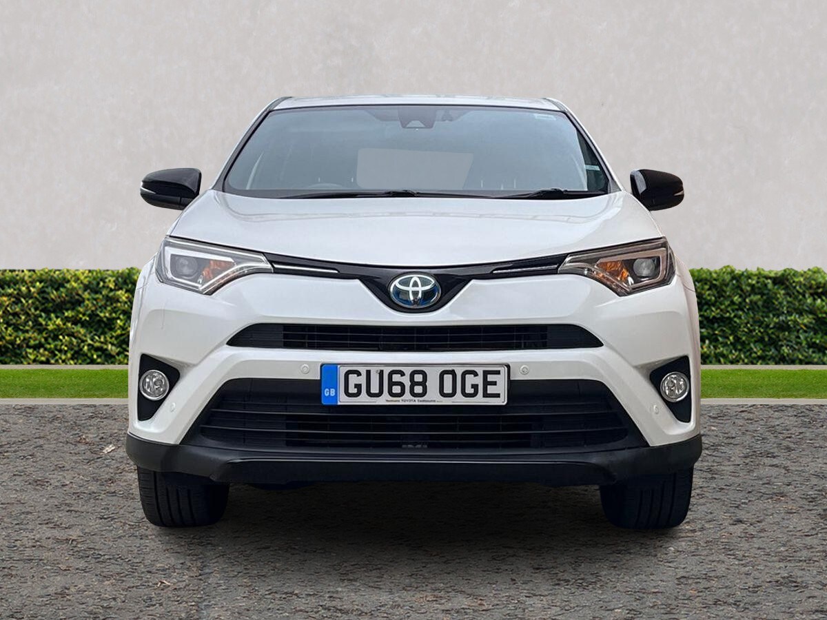 Used Toyota RAV4 2018 for sale - 77884635: Photo 8