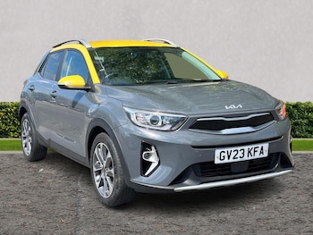 Used Kia Stonic 2023 for sale - 78392802: Photo