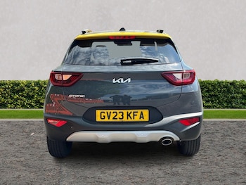 Used Kia Stonic 2023 for sale - 78392802: Photo