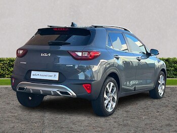 Used Kia Stonic 2023 for sale - 78320686: Photo