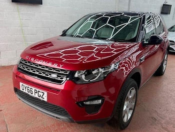 Used Land Rover Discovery Sport 2016 for sale - 78877835: Photo