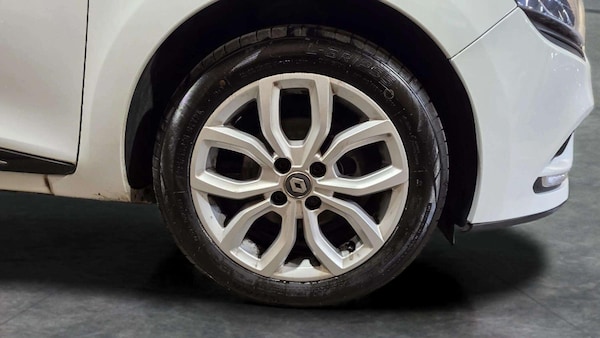 Used Renault Clio 2018 for sale - 76042299: Photo 28