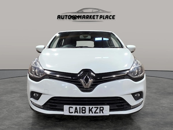 Used Renault Clio 2018 for sale - 76042299: Photo 2