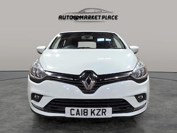 Used Renault Clio 2018 for sale - 76042299: Photo 2