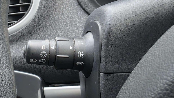 Used Renault Clio 2012 for sale - 76215681: Photo 28