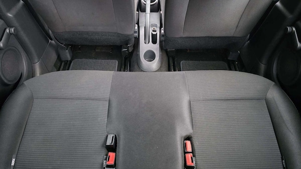 Used Renault Clio 2012 for sale - 76215681: Photo 48