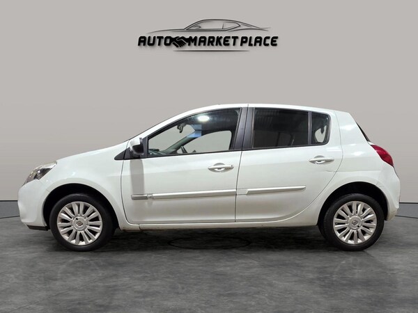 Used Renault Clio 2012 for sale - 76215681: Photo 7