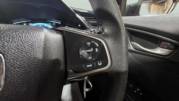 Used Honda Civic 2017 for sale - 76094889: Photo 19