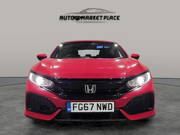 Used Honda Civic 2017 for sale - 76094889: Photo 2