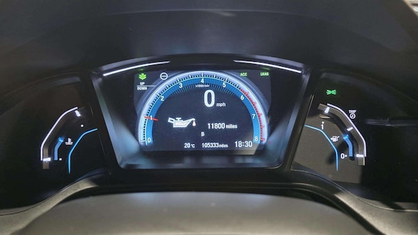 Used Honda Civic 2017 for sale - 76094889: Photo 31