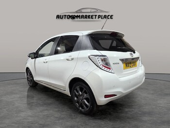 Used Toyota Yaris 2013 for sale - 76227748: Photo 4