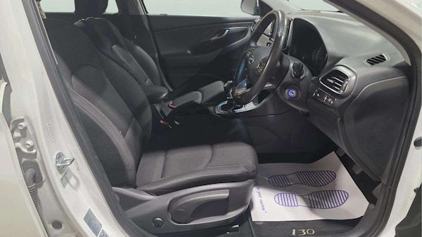 Used Hyundai i30 2018 for sale - 75589752: Photo 15
