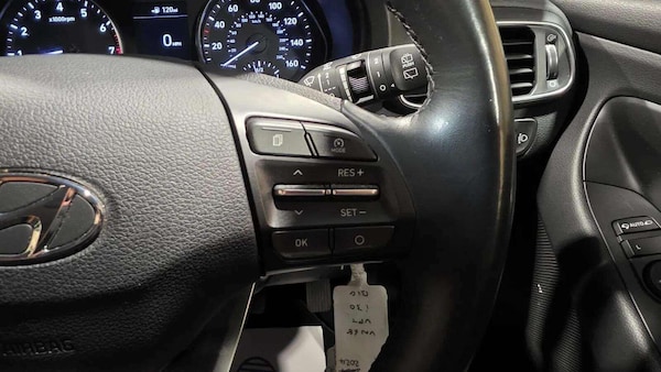 Used Hyundai i30 2018 for sale - 75589752: Photo 20