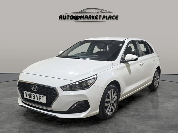 Used Hyundai i30 2018 for sale - 75589752: Photo 3