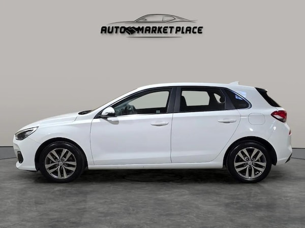 Used Hyundai i30 2018 for sale - 75589752: Photo 5