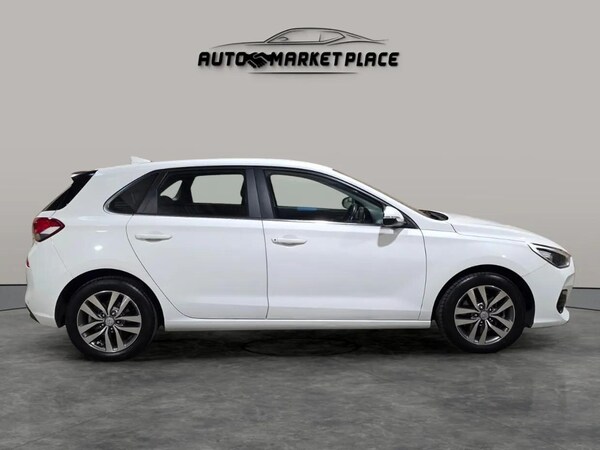 Used Hyundai i30 2018 for sale - 75589752: Photo 7