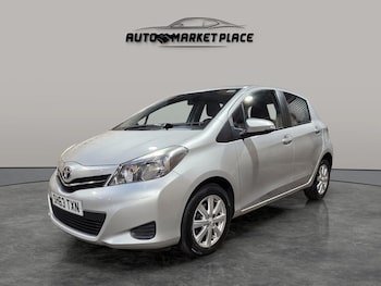 Used Toyota Yaris 2013 for sale - 75552508: Photo