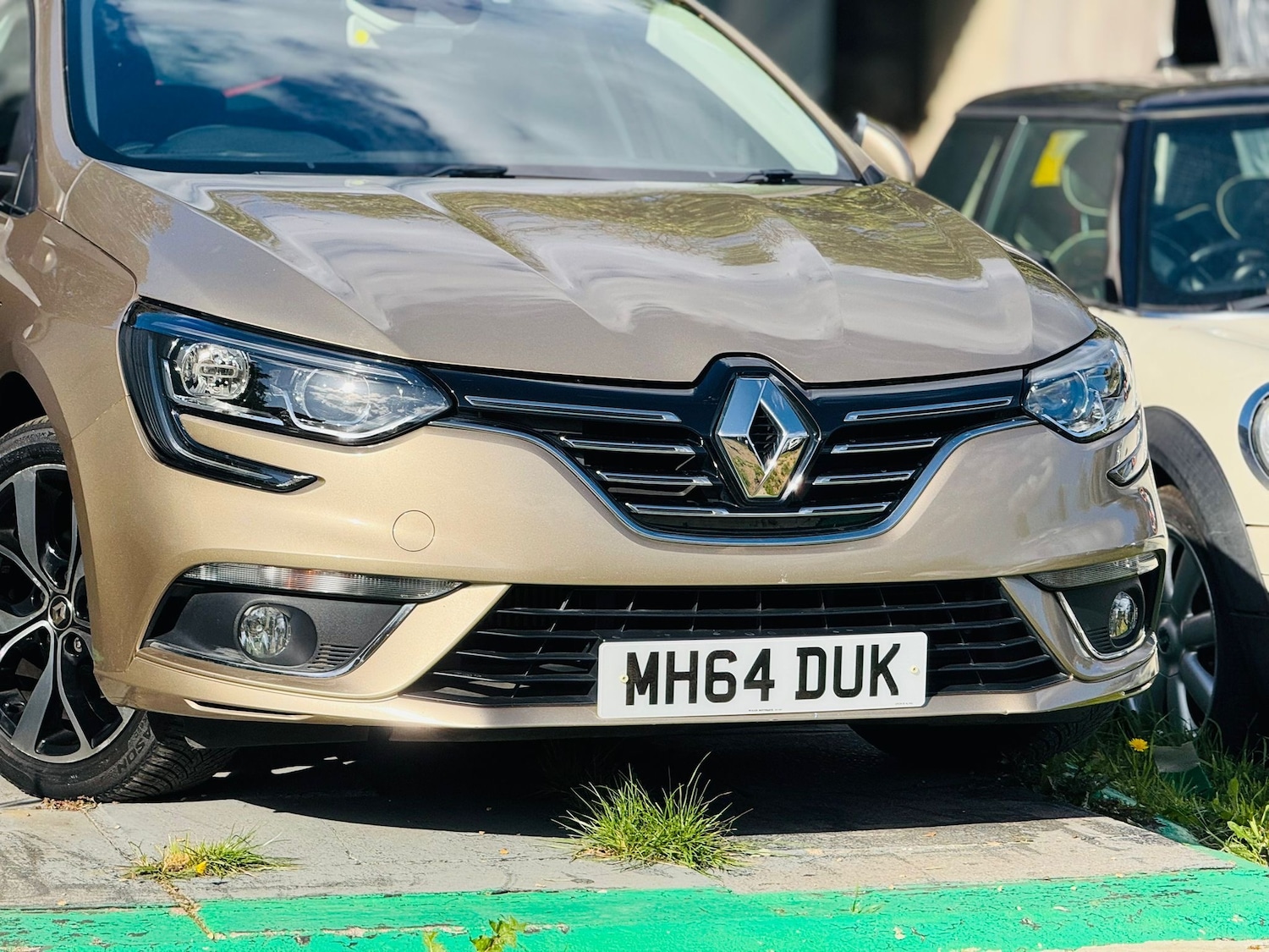 Used Renault Megane 2019 for sale - 76074868: Photo 11