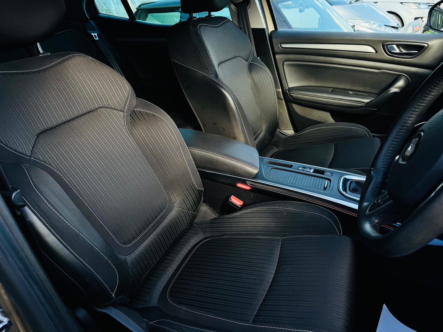 Used Renault Megane 2019 for sale - 76074868: Photo 17