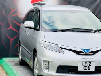 Used Toyota Estima 2012 for sale - 74607995: Photo