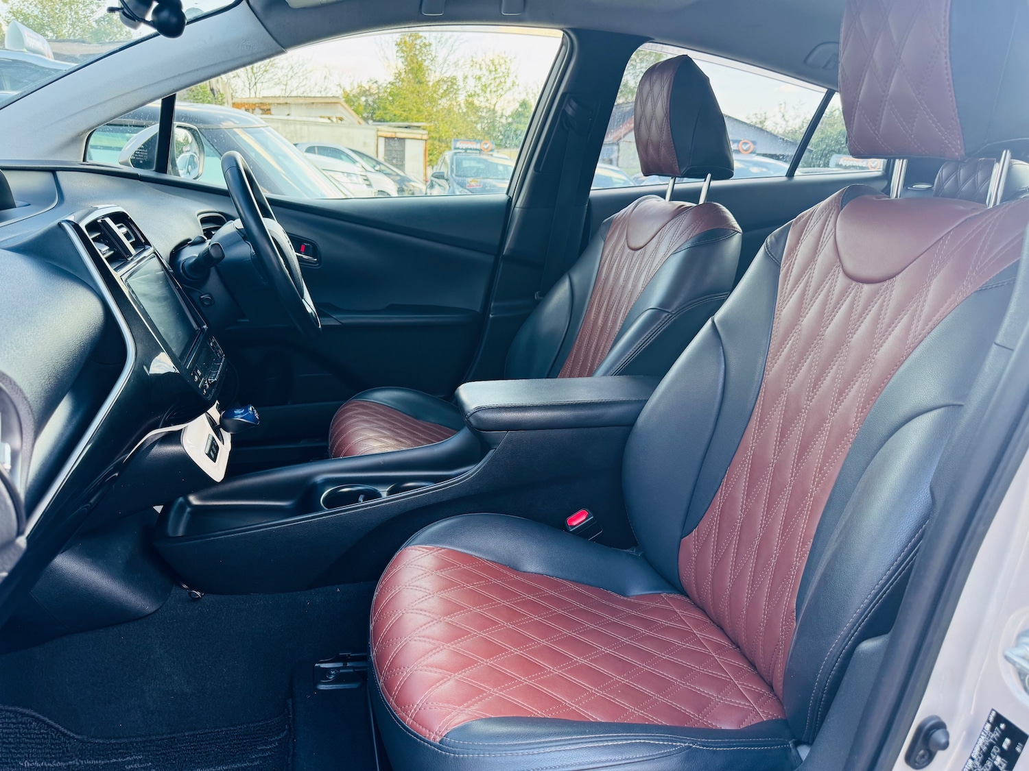 Used Toyota Prius 2020 for sale - 76217669: Photo 10