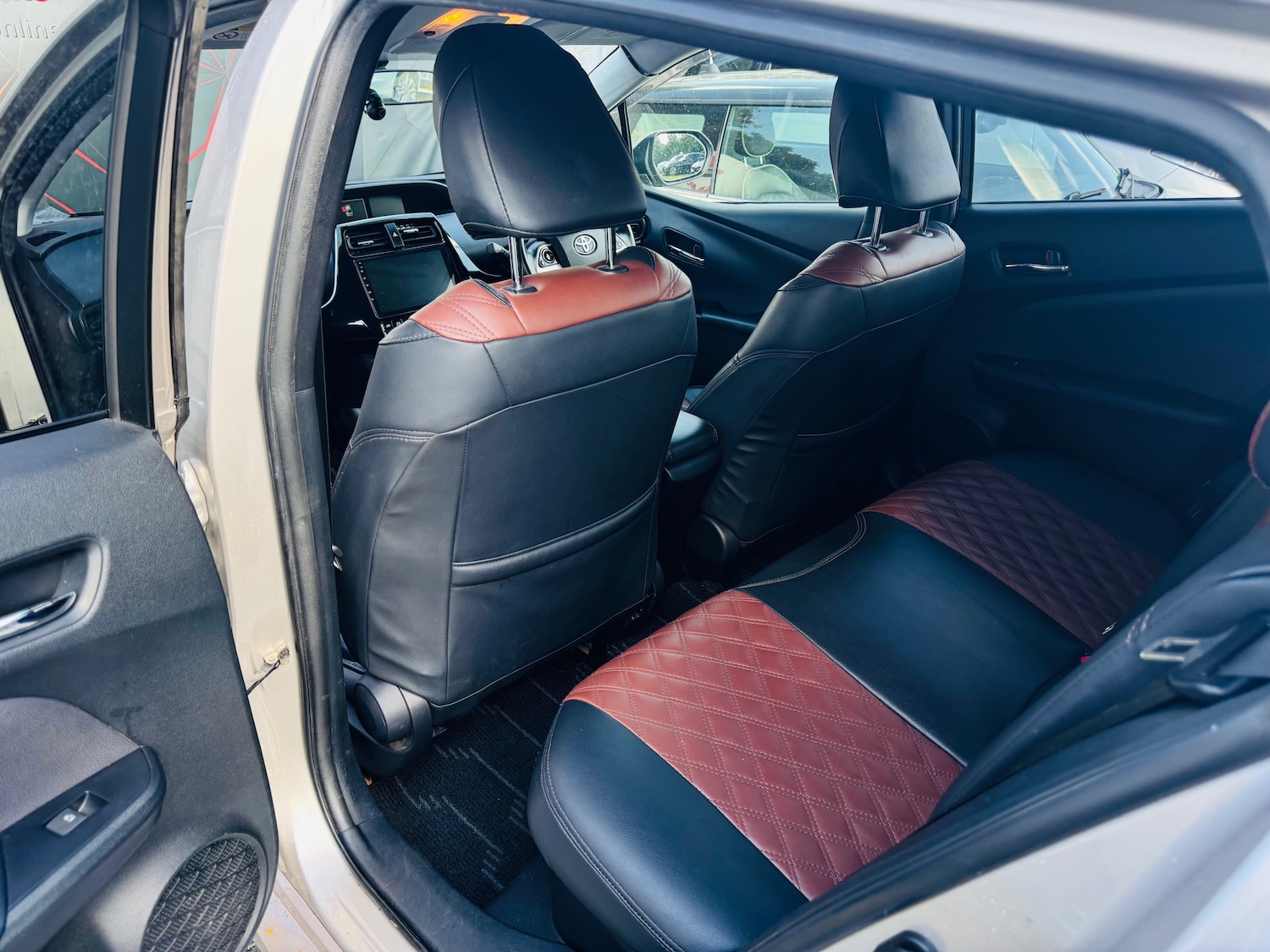 Used Toyota Prius 2020 for sale - 76217669: Photo 14