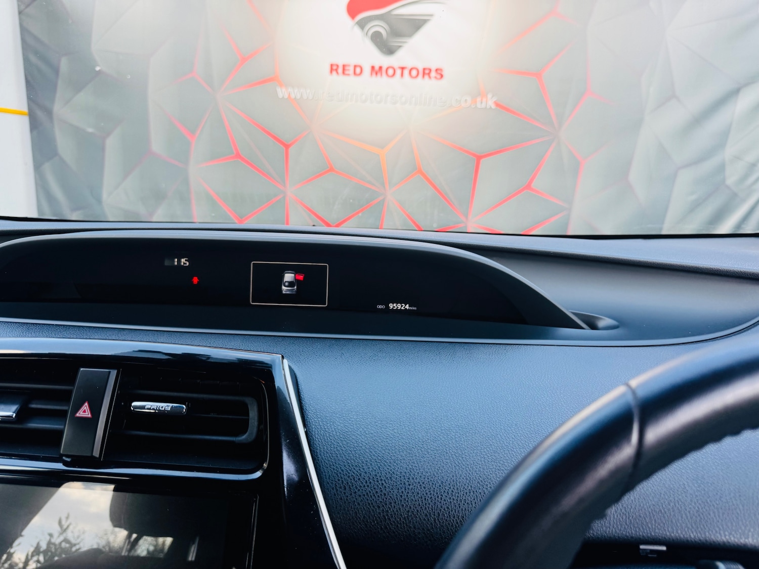 Used Toyota Prius 2020 for sale - 76217669: Photo 15