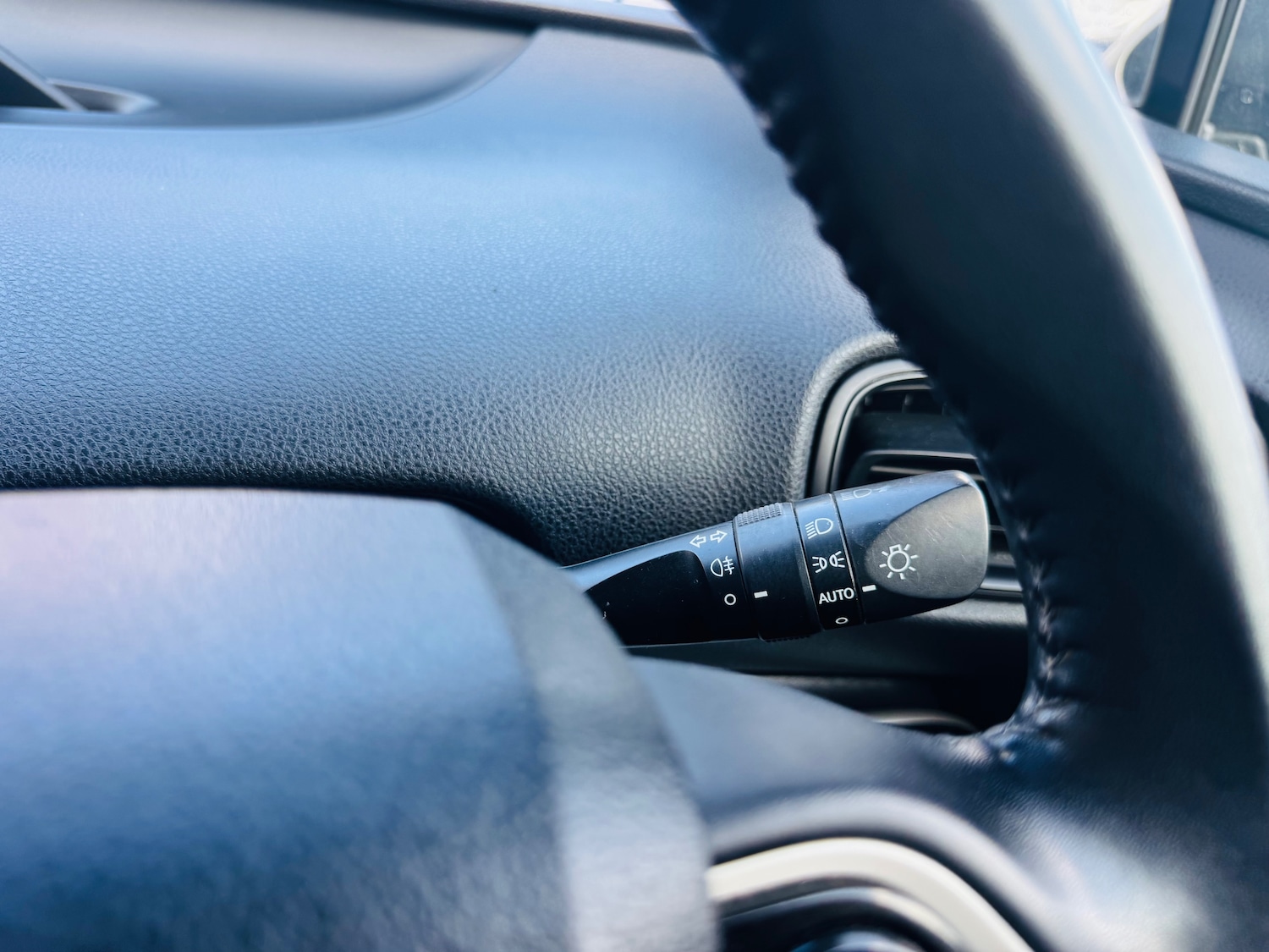 Used Toyota Prius 2020 for sale - 76217669: Photo 23