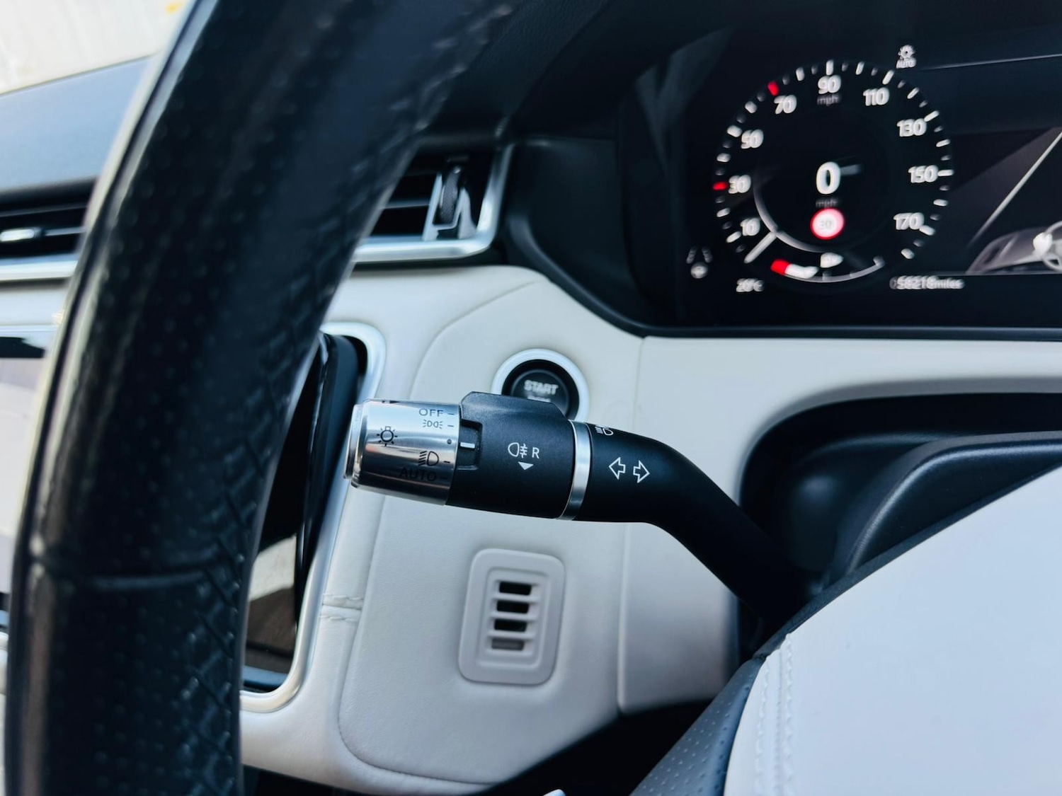 Used Land Rover Range Rover Velar 2021 for sale - 78029128: Photo 15