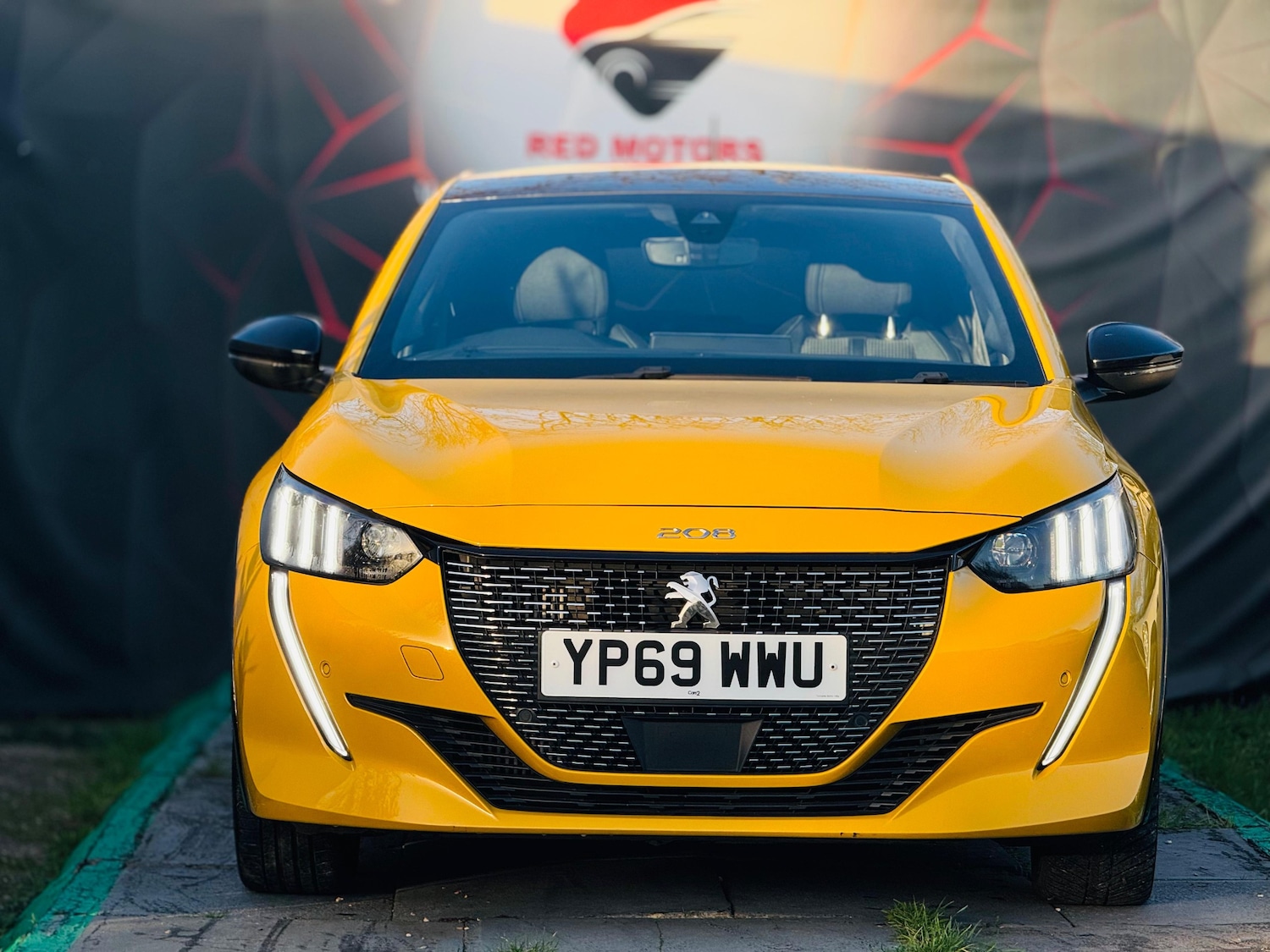 Used Peugeot 208 2020 for sale - 77052704: Photo 2