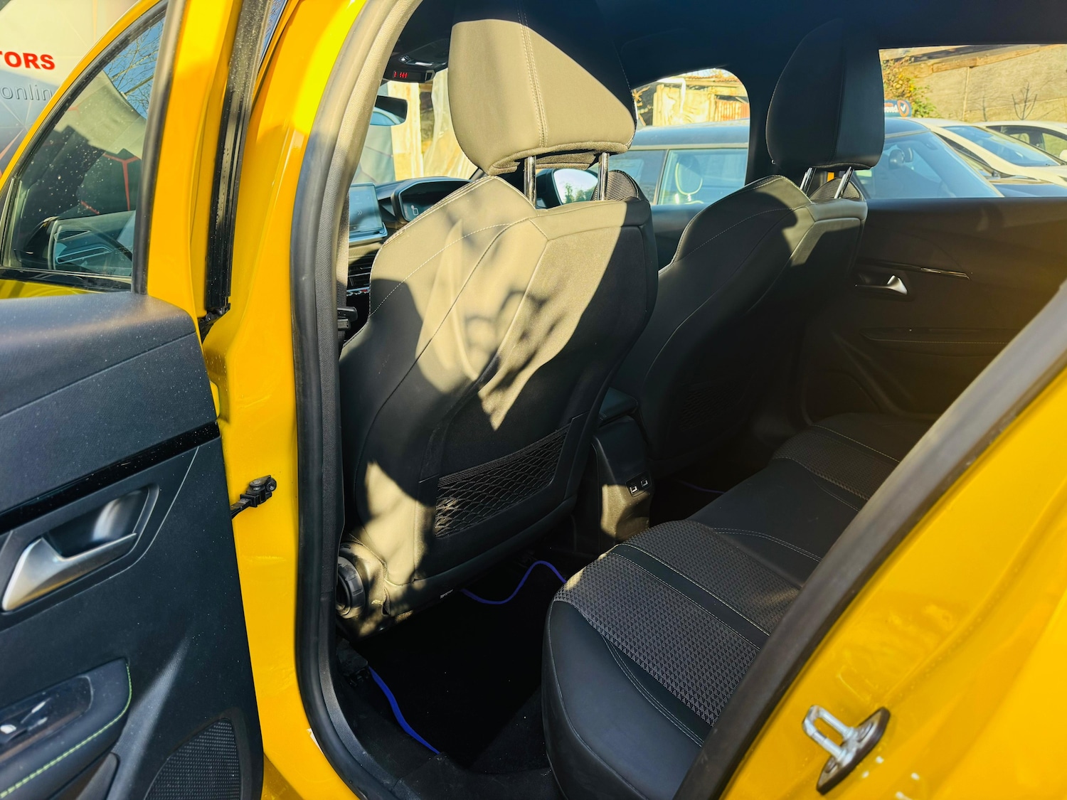 Used Peugeot 208 2020 for sale - 77052704: Photo 30