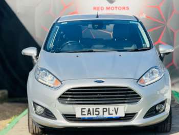 2015 (15) - TITANIUM ECONETIC TDCI 5-Door