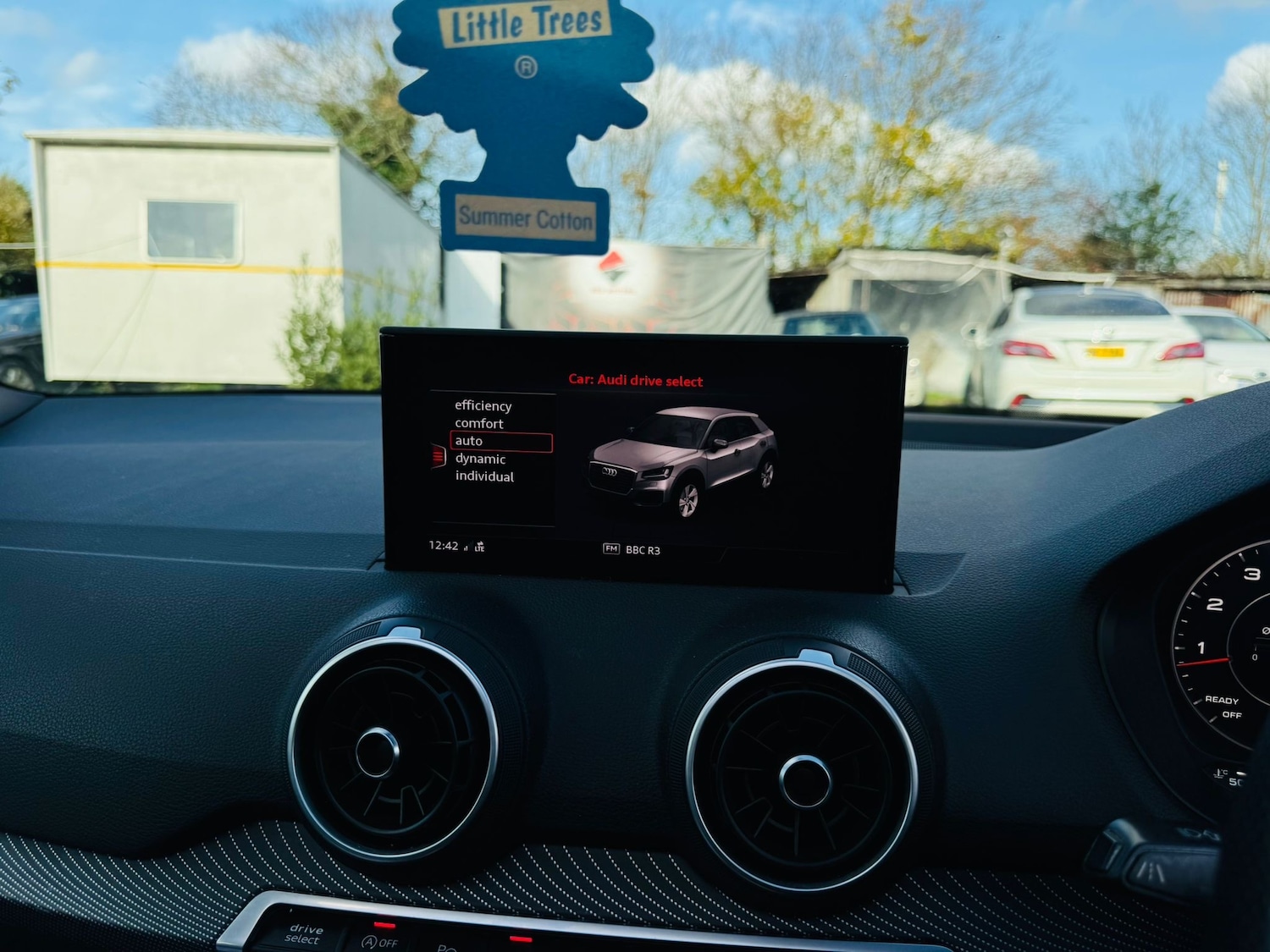 Used Audi Q2 2017 for sale - 76581237: Photo 30