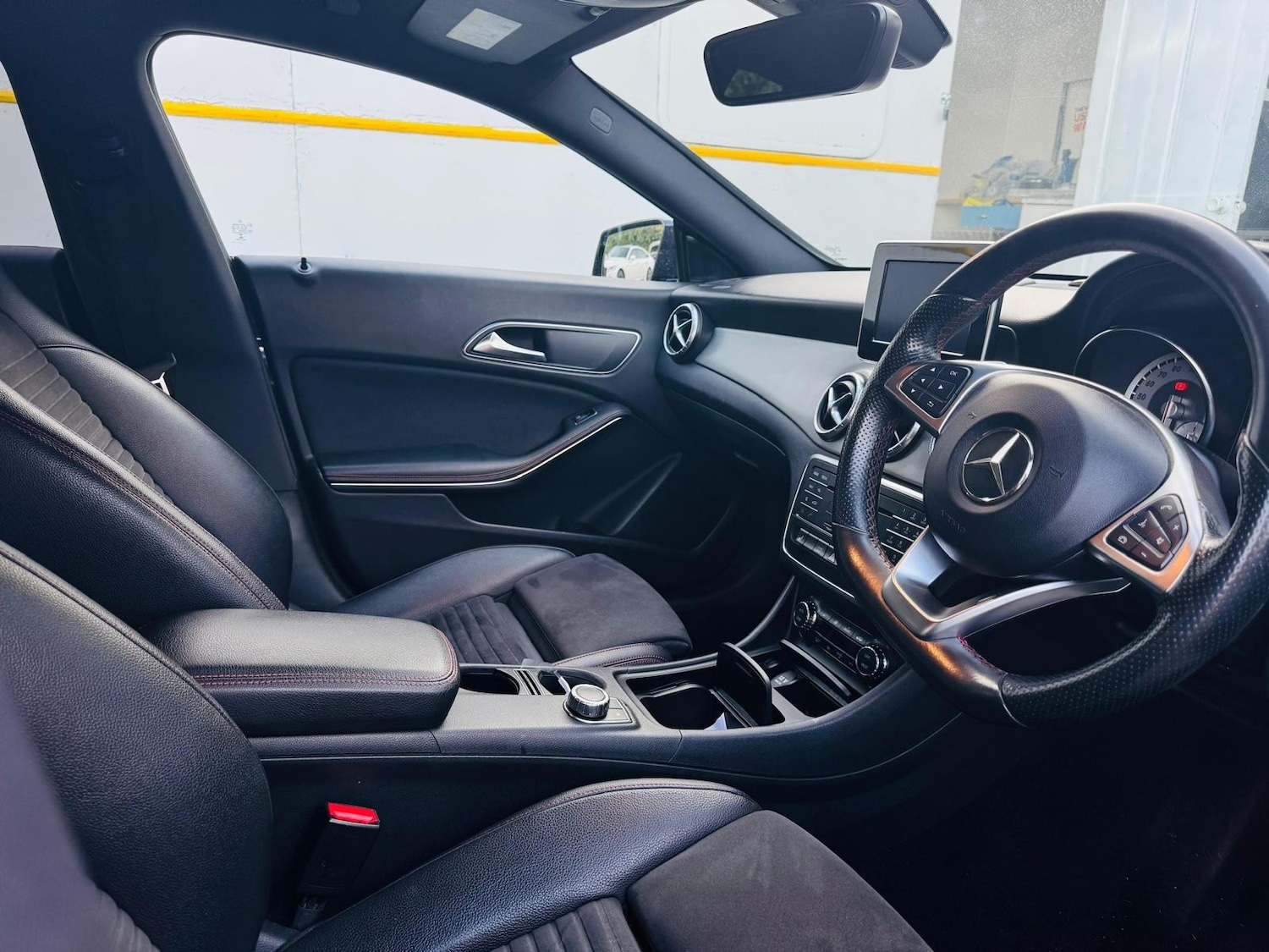 Used Mercedes-Benz CLA for sale - 77033566: Photo 8