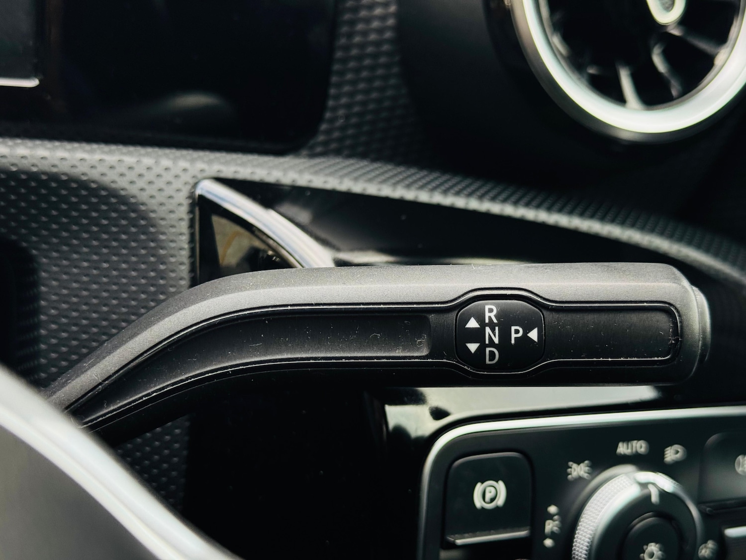 Used Mercedes-Benz A-Class 2019 for sale - 76569318: Photo 30