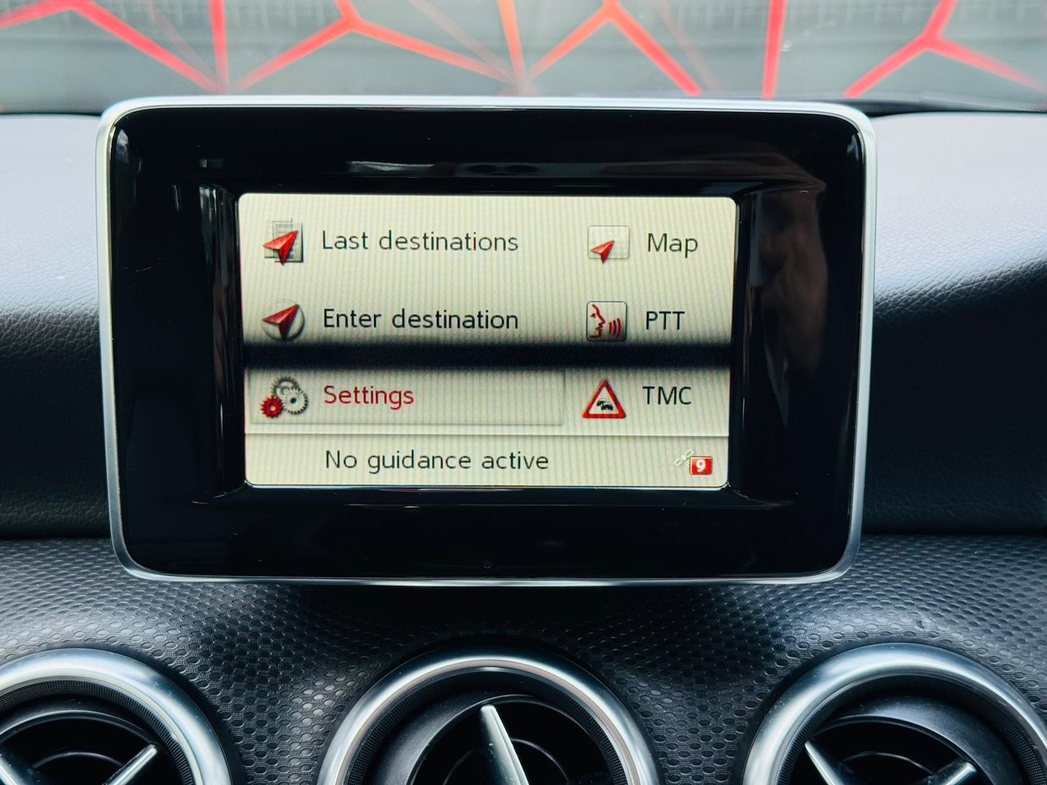 Used Mercedes-Benz A-Class 2015 for sale - 77382106: Photo 16