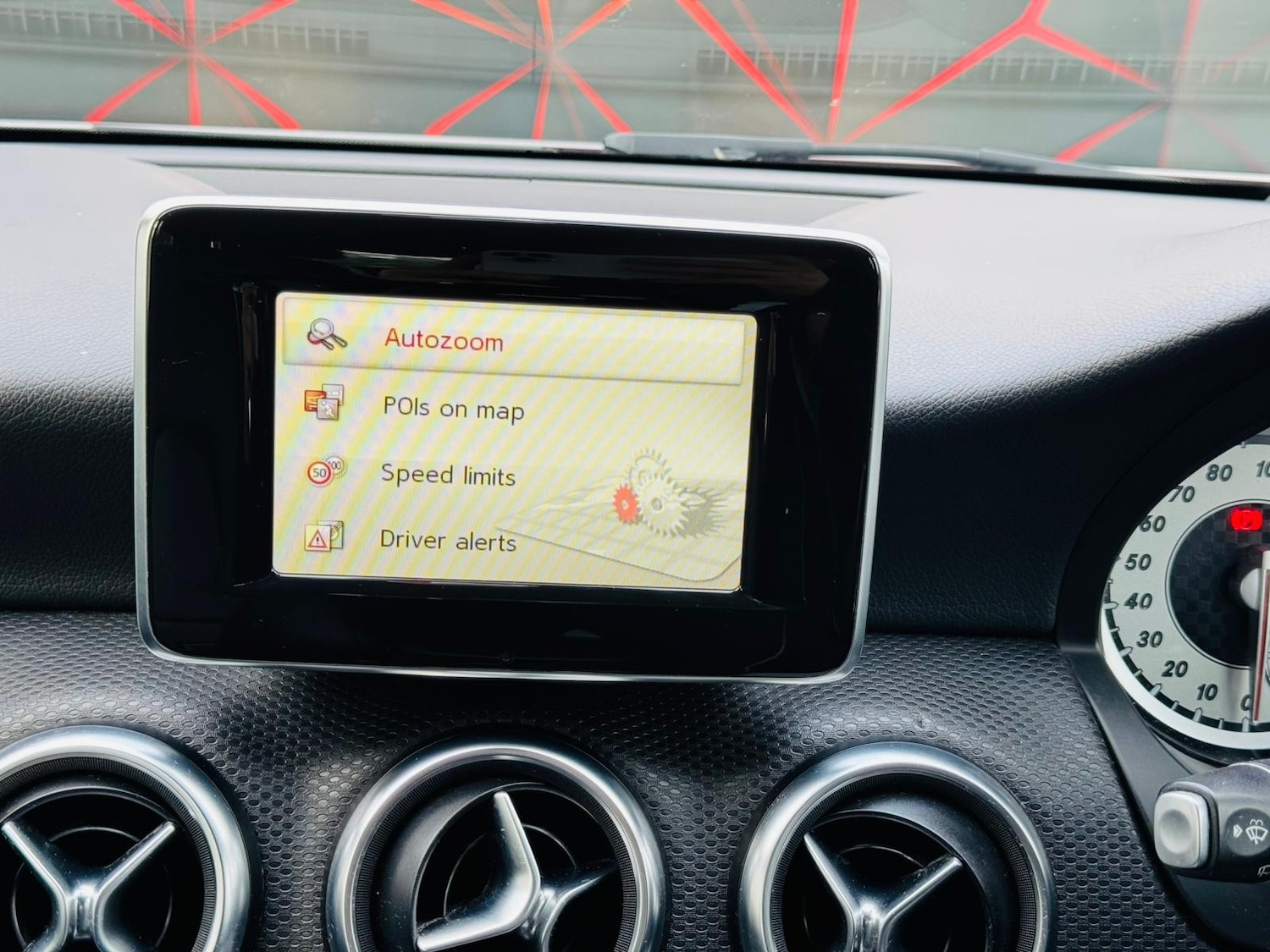 Used Mercedes-Benz A-Class 2015 for sale - 77382106: Photo 36