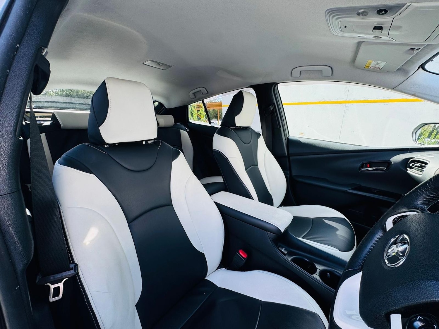 Used Toyota Prius 2022 for sale - 77984170: Photo 10